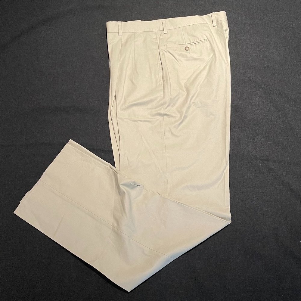 NWOT Jos. A. Bank Executive Collection "Windsor" Pants, Beige, Pleats, 37 Reg